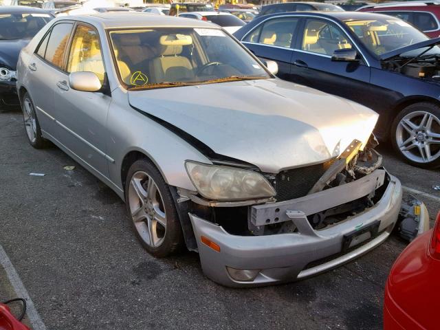 JTHBD192320059018 - 2002 LEXUS IS 300 SILVER photo 1