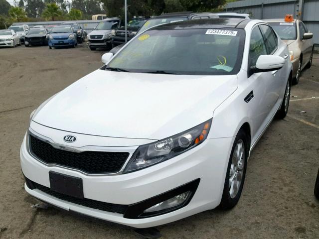 5XXGN4A76CG060774 - 2012 KIA OPTIMA EX WHITE photo 2