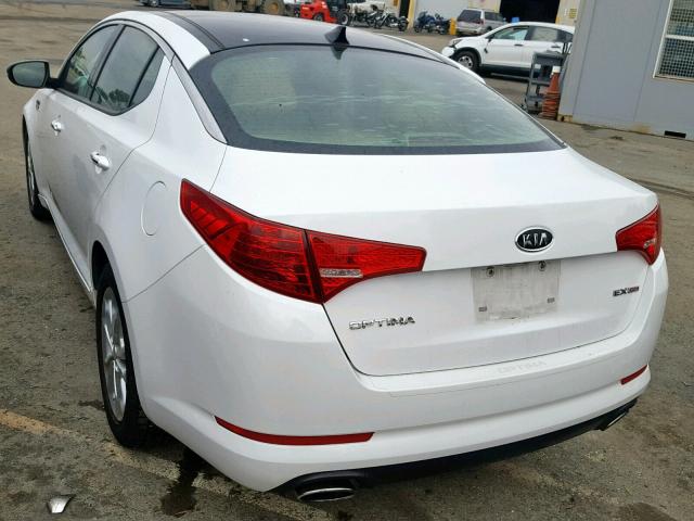 5XXGN4A76CG060774 - 2012 KIA OPTIMA EX WHITE photo 3