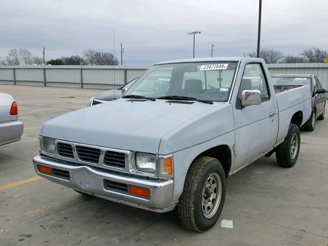 1N6SD11S3PC435846 - 1993 NISSAN TRUCK SHOR GRAY photo 2