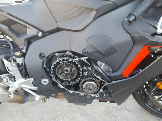 JH2SC7759HK000354 - 2017 HONDA CBR1000 RA BLACK photo 9