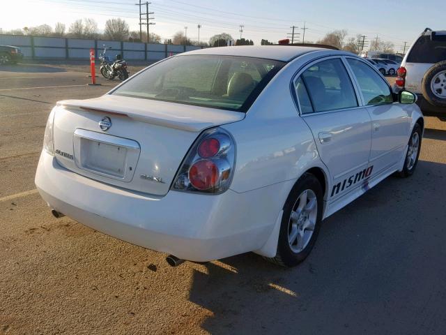 1N4BL11D06N447842 - 2006 NISSAN ALTIMA SE WHITE photo 4