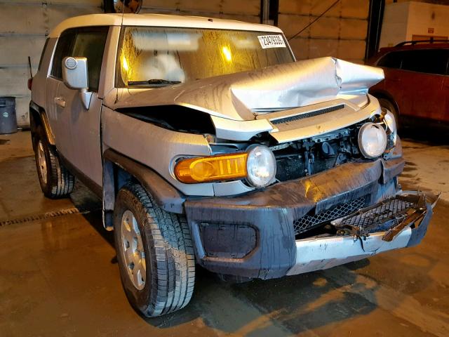 JTEBU11F38K007722 - 2008 TOYOTA FJ CRUISER SILVER photo 1