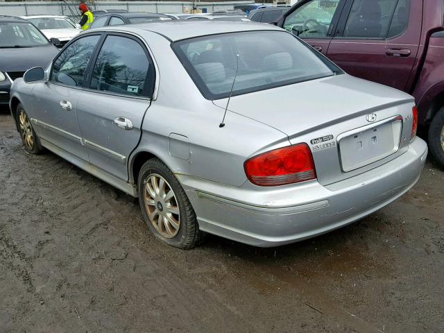 KMHWF35H95A107098 - 2005 HYUNDAI SONATA GLS SILVER photo 3