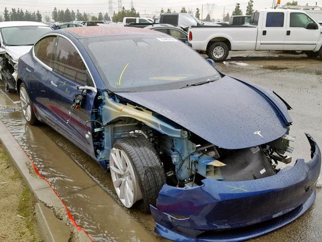 5YJ3E1EA7JF075982 - 2018 TESLA MODEL 3 ლურჯი ფოტო 1