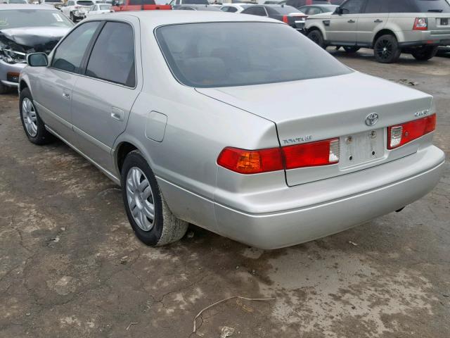 4T1BG22K11U059112 - 2001 TOYOTA CAMRY CE SILVER photo 3