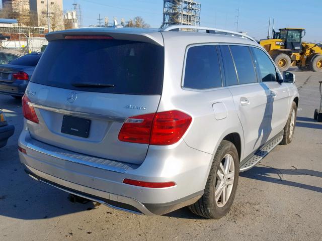 4JGDF7CE3DA155251 - 2013 MERCEDES-BENZ GL 450 4MA SILVER photo 4