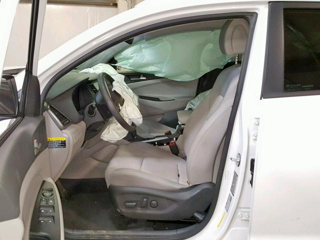 KM8J3CA46JU630819 - 2018 HYUNDAI TUCSON LIM WHITE photo 5