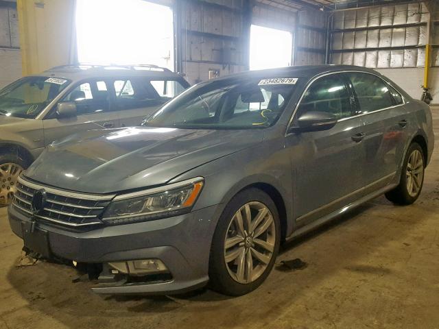 1VWGT7A33HC030950 - 2017 VOLKSWAGEN PASSAT SE SILVER photo 2