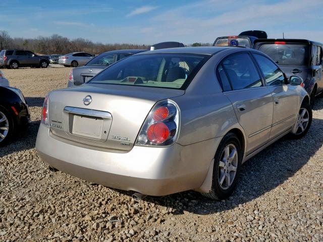 1N4BL11D65C293681 - 2005 NISSAN ALTIMA SE GOLD photo 4