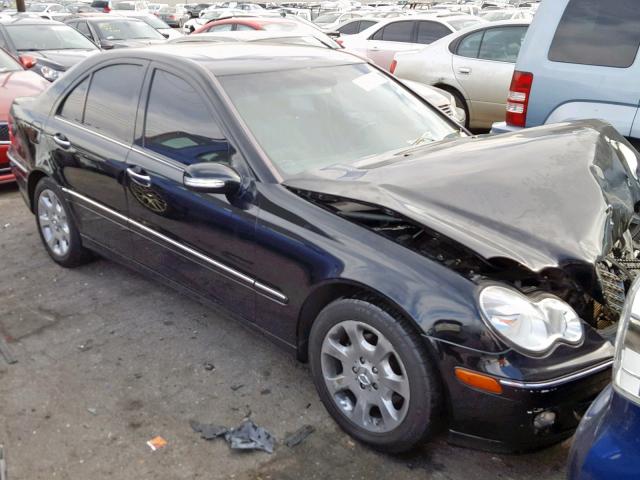 WDBRF61J75A813867 - 2005 MERCEDES-BENZ C 240 BLACK photo 1