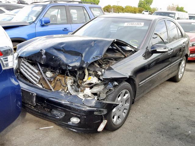 WDBRF61J75A813867 - 2005 MERCEDES-BENZ C 240 BLACK photo 2