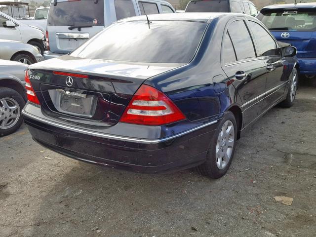 WDBRF61J75A813867 - 2005 MERCEDES-BENZ C 240 BLACK photo 4