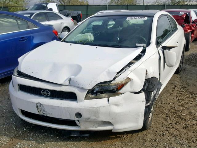 JTKDE177950020372 - 2005 TOYOTA SCION TC 白色 照片 2