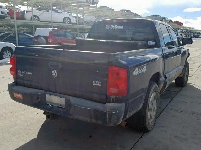 1D7HW48N75S269316 - 2005 DODGE DAKOTA QUA BLACK photo 4