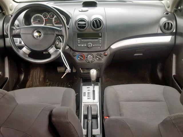 KL1TD5DE1AB081463 - 2010 CHEVROLET AVEO LS WHITE photo 9