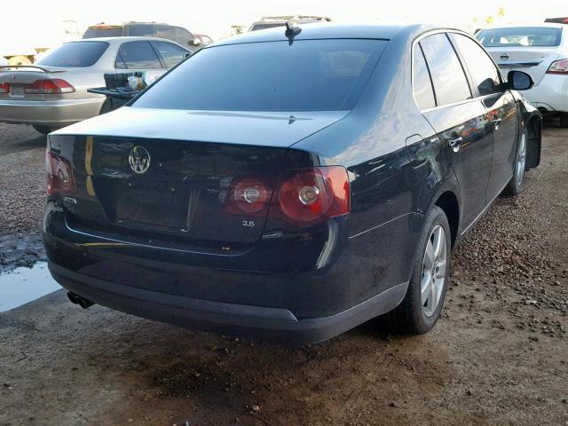 3VWRM71K69M123586 - 2009 VOLKSWAGEN JETTA SE 黑色 照片 4