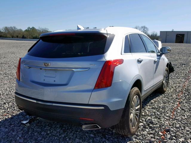 1GYKNBRS5HZ307255 - 2017 CADILLAC XT5 LUXURY SILVER photo 4