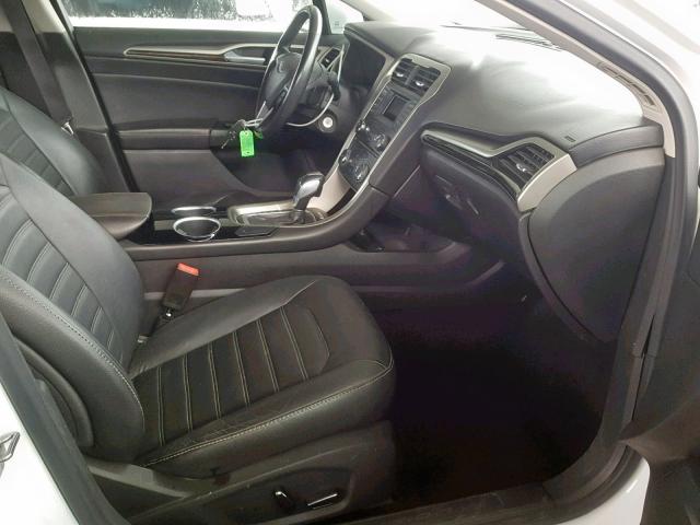 3FA6P0H99DR164545 - 2013 FORD FUSION SE WHITE photo 5