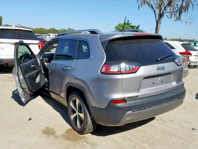 1C4PJLDB3KD296104 - 2019 JEEP CHEROKEE L SILVER photo 3