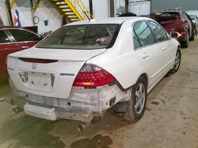 JHMCN36486C000120 - 2006 HONDA ACCORD HYB WHITE photo 4