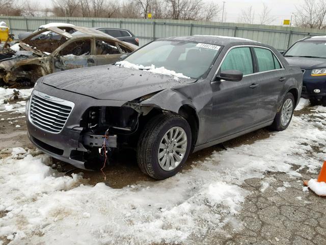 2C3CCAAGXDH626974 - 2013 CHRYSLER 300 GRAY photo 2