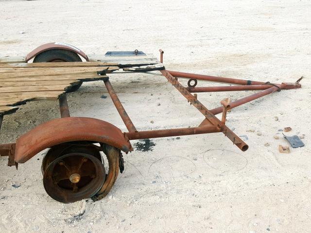 B1LL0FSALE051519 - 1980 UTILITY TRAILER MAROON photo 6