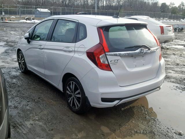 3HGGK5H8XKM705342 - 2019 HONDA FIT EX WHITE photo 3