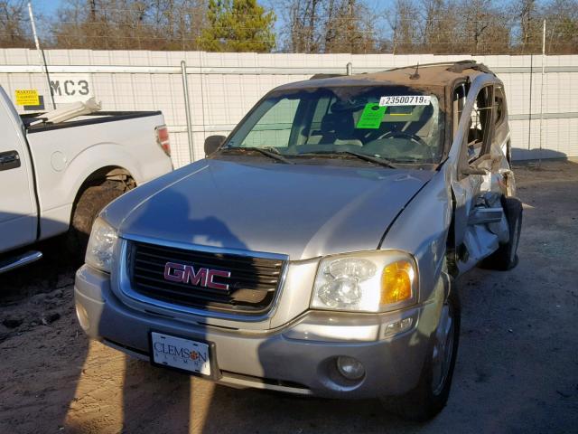 1GKDS13S142277723 - 2004 GMC ENVOY SILVER photo 2