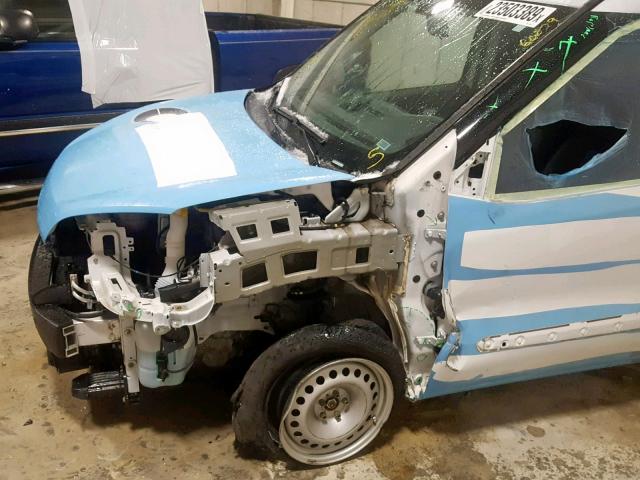 ZFBERFAT0F6195727 - 2015 RAM PROMASTER 白色 照片 9