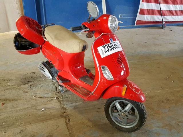 ZAPC386B485008241 - 2008 VESPA LX 50 RED photo 1