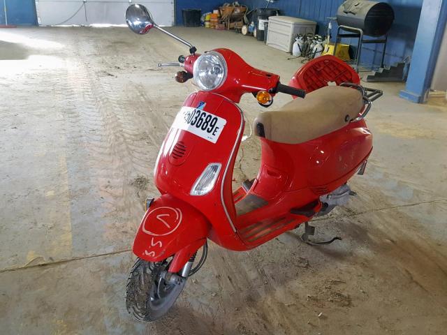 ZAPC386B485008241 - 2008 VESPA LX 50 RED photo 2