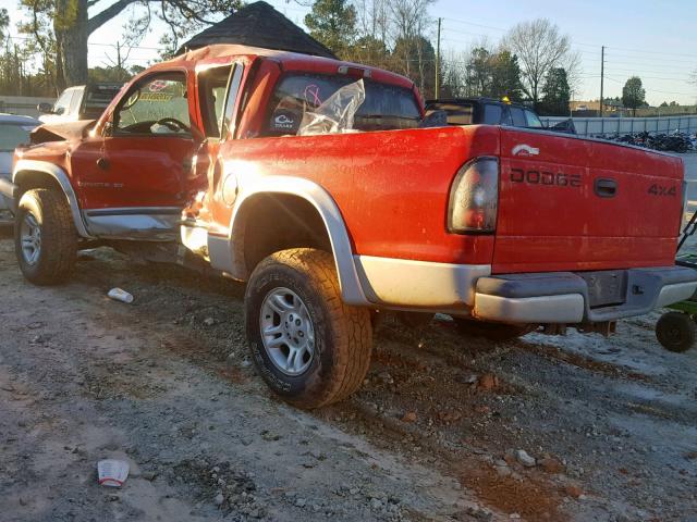 1B7HG48NX2S585019 - 2002 DODGE DAKOTA QUA RED photo 3