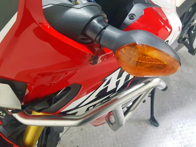 JH2SD0442GK000405 - 2016 HONDA CRF1000 RED photo 14