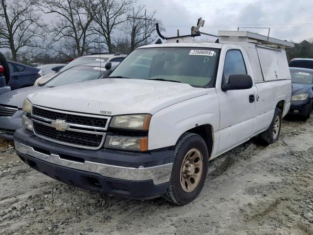 1GCEC14X37Z149390 - 2007 CHEVROLET SILVERADO WHITE photo 2