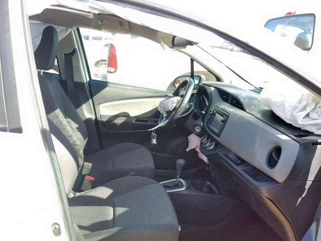 VNKKTUD36HA078341 - 2017 TOYOTA YARIS L 白色 照片 5