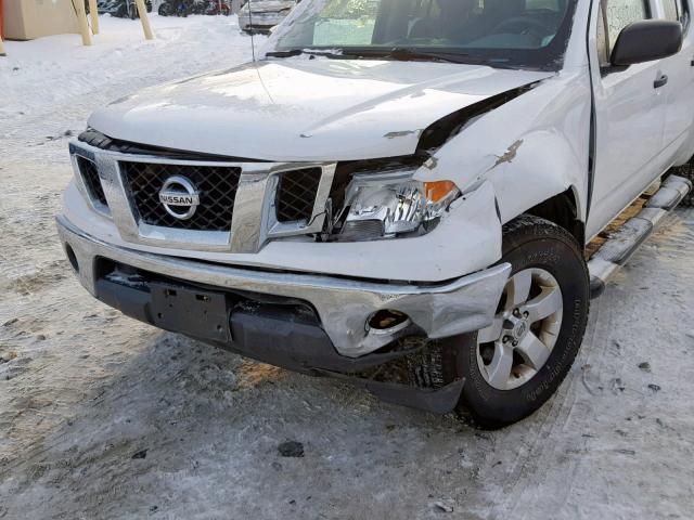 1N6AD0EV9AC443922 - 2010 NISSAN FRONTIER C WHITE photo 9