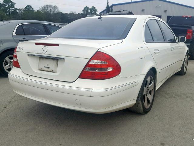 WDBUF65J73A218079 - 2003 MERCEDES-BENZ E 320 WHITE photo 4