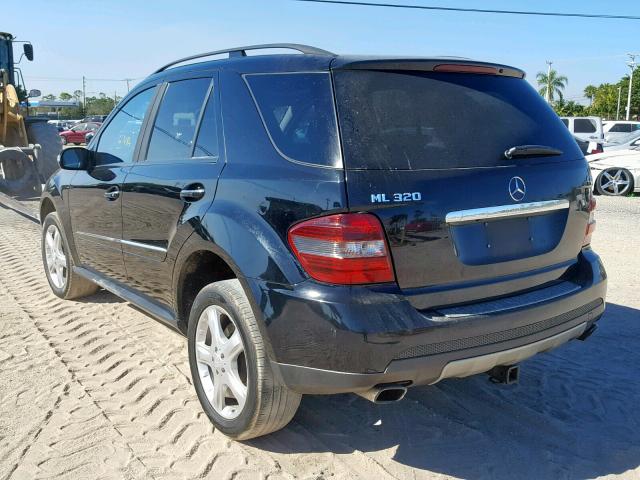 4JGBB22E58A358025 - 2008 MERCEDES-BENZ ML 320 CDI BLACK photo 3