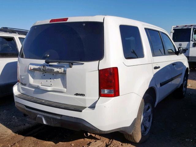 5FNYF4H29FB038416 - 2015 HONDA PILOT LX WHITE photo 4