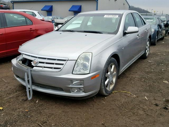 1G6DC67A260116578 - 2006 CADILLAC STS SILVER photo 2