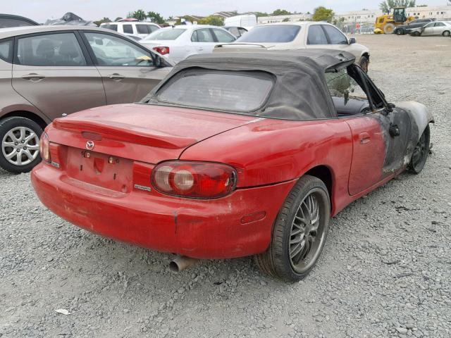 JM1NB353350412974 - 2005 MAZDA MX-5 MIATA RED photo 4