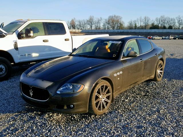 ZAM39JKA9C0063936 - 2012 MASERATI QUATTROPOR GRAY photo 2