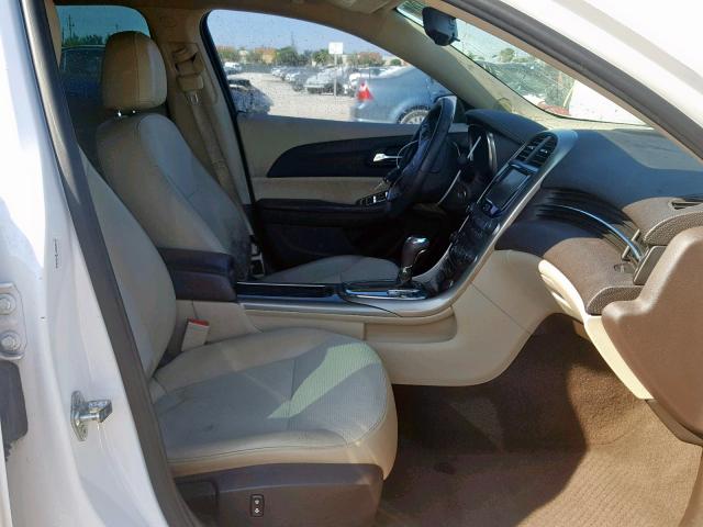 1G11D5RR7DF101328 - 2013 CHEVROLET MALIBU 1LT თეთრი ფოტო 5