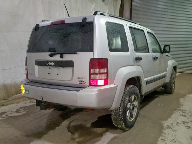 1J8GN28K28W105822 - 2008 JEEP LIBERTY SP ვერცხლისფერი ფოტო 4