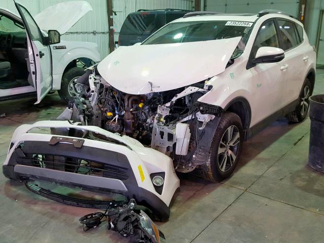 JTMRFREV4JJ729306 - 2018 TOYOTA RAV4 ADVEN WHITE photo 2