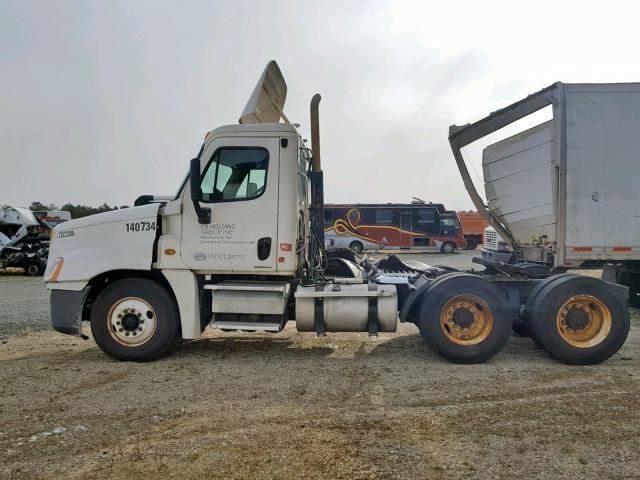 1FUJGECK89LAF2098 - 2009 FREIGHTLINER CASCADIA 1 WHITE photo 10