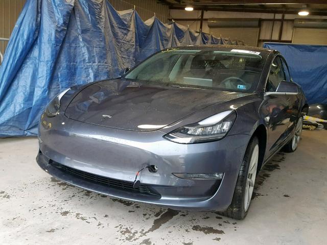 5YJ3E1EA7JF012008 - 2018 TESLA MODEL 3 CHARCOAL photo 2