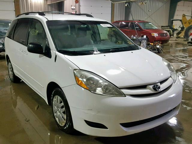 5TDZK23C09S253090 - 2009 TOYOTA SIENNA CE WHITE photo 1