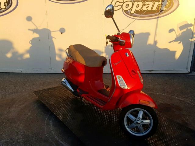 ZAPC386B095010649 - 2009 VESPA LX 50 RED photo 1